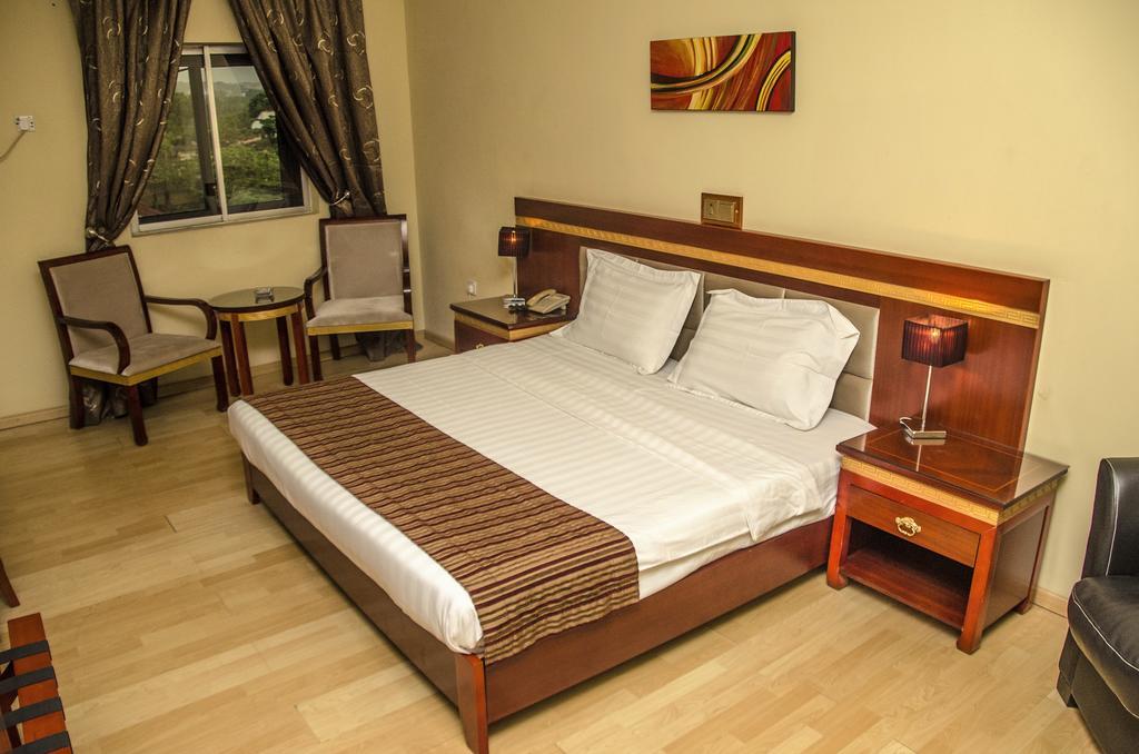 Hotel Rosebud Abuja Esterno foto