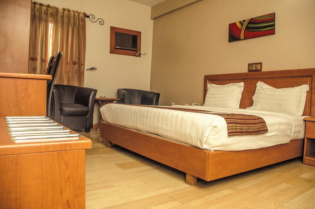 Hotel Rosebud Abuja Esterno foto
