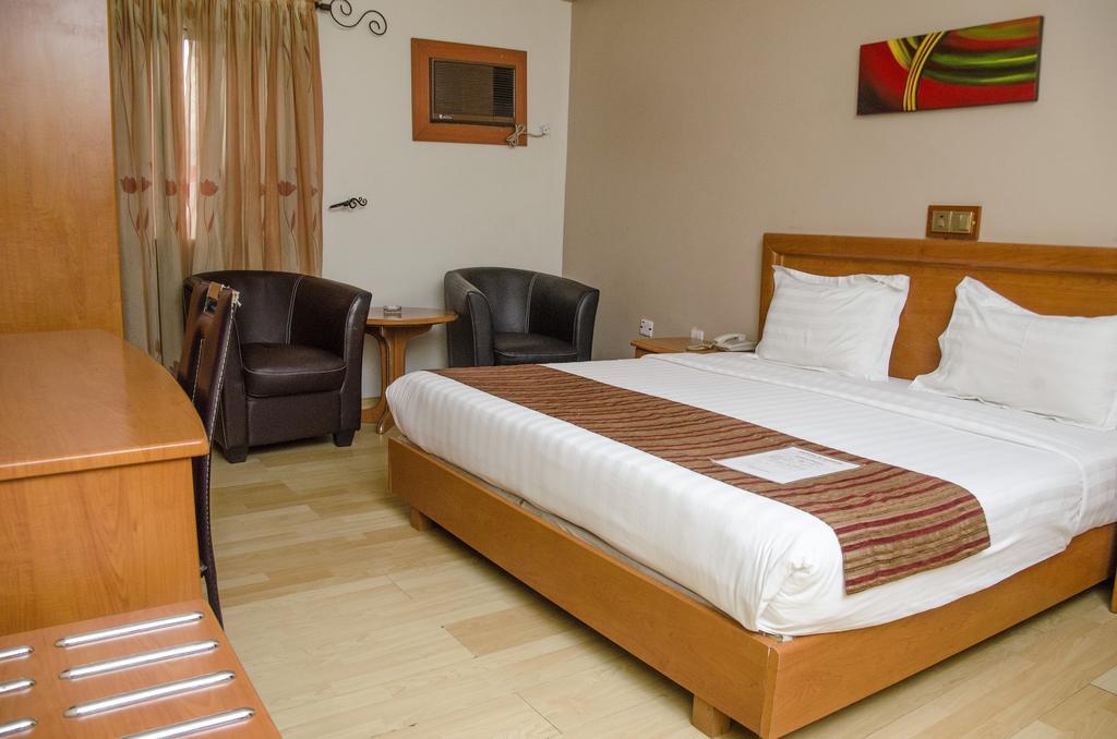 Hotel Rosebud Abuja Esterno foto