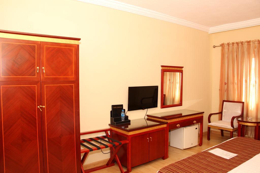 Hotel Rosebud Abuja Esterno foto
